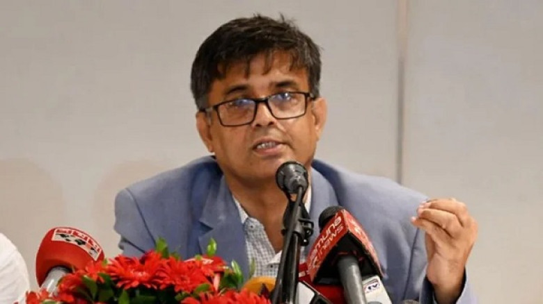 গণমাধ্যমের কাছে দায়িত্বশীল সাংবাদিকতা প্রত্যাশা করে সরকার : প্রেস সচিব...