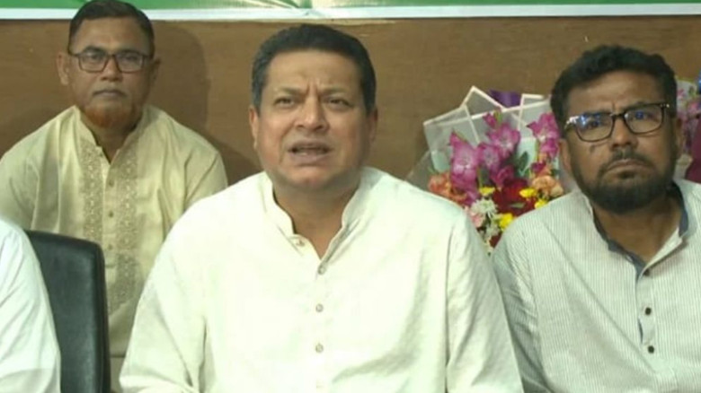 দুর্নীতি ও অপব্যয় রোধে কঠোর পদক্ষেপ নেওয়া হবে: গণপূর্তমন্ত্রী...