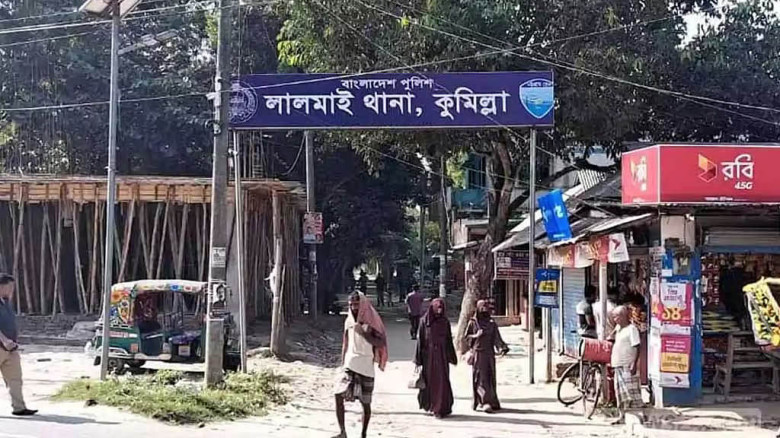 ধর্ষন থেকে বাঁচতে প্রতবিন্ধী যুবককে হত্যা দাবী নারীর